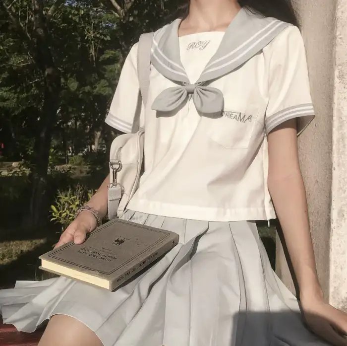 护士