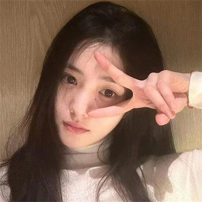 白色的女人